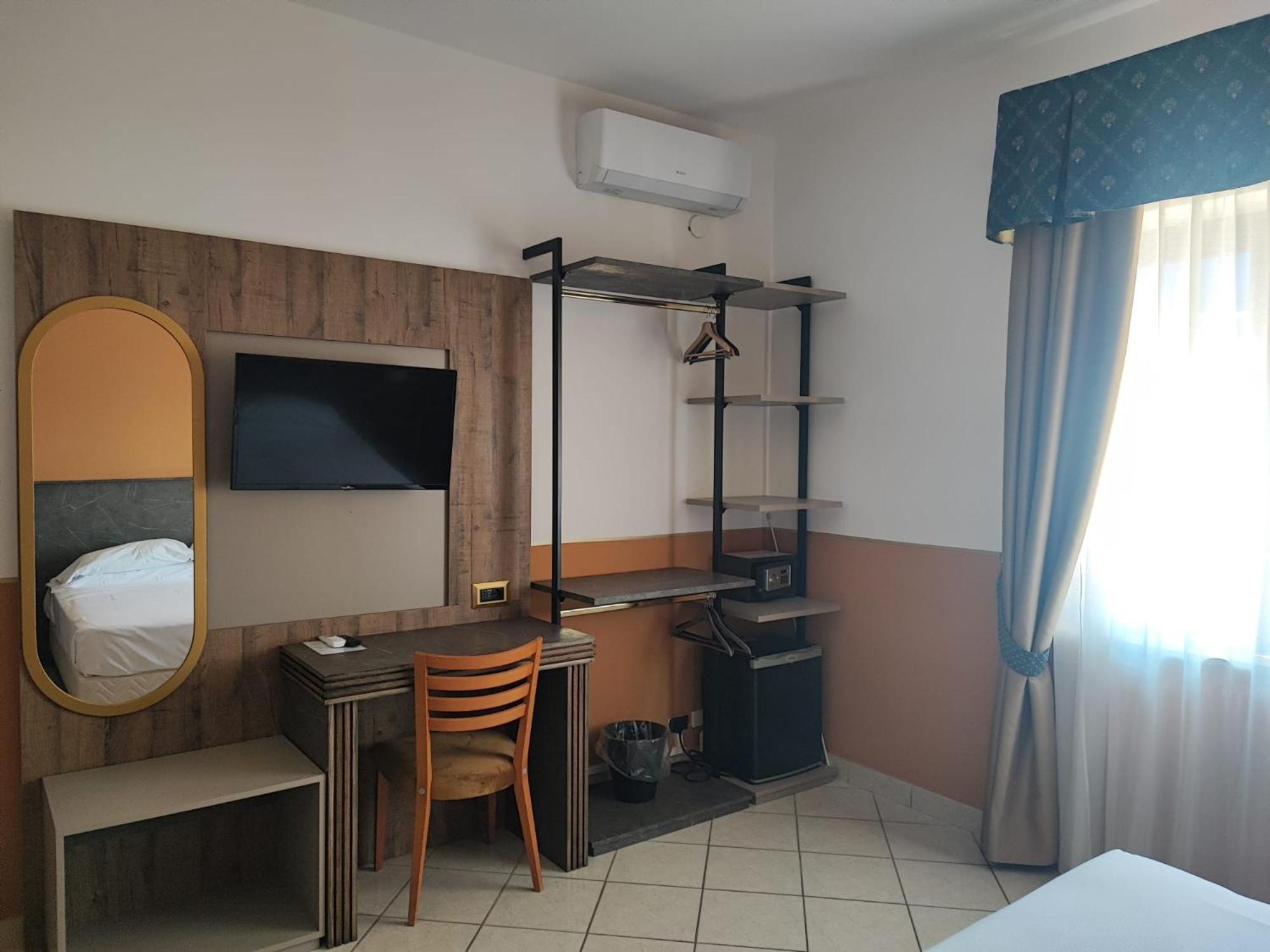 Hotel Al Faro Licata Exterior photo