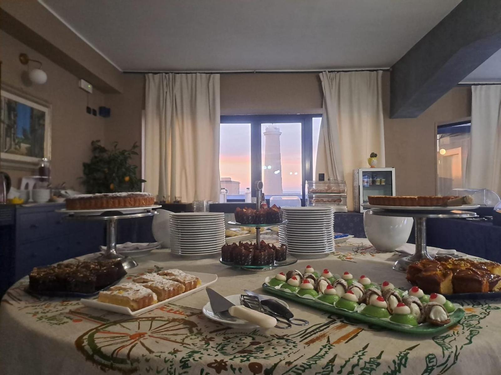 Hotel Al Faro Licata Exterior photo