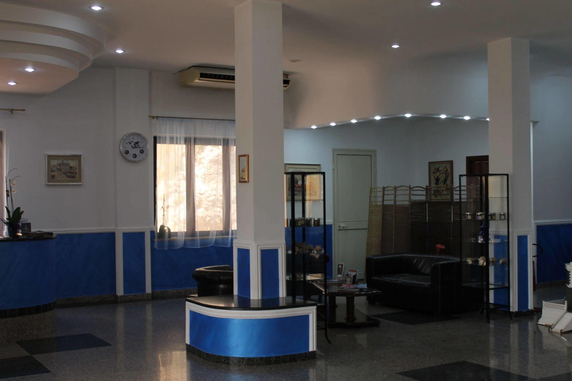 Hotel Al Faro Licata Exterior photo